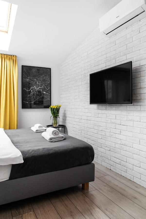 Househost Apartament: Ul. Miodowa 42/42A คราคูฟ ภายนอก รูปภาพ